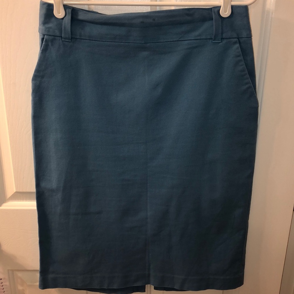 JCrew Pencil Skirt with pockets!